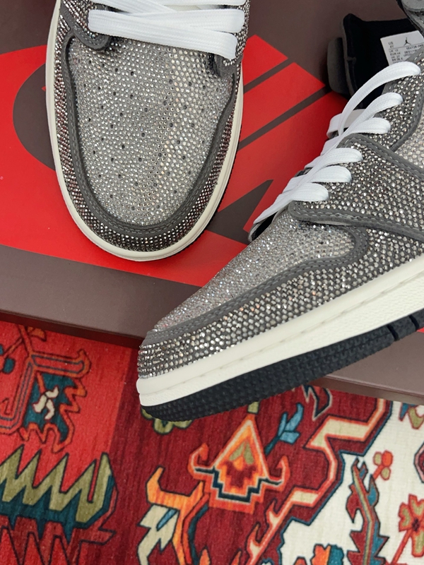 ナイキ靴内部構造